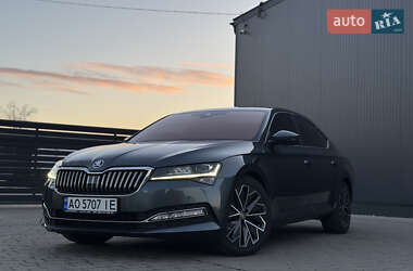 Ліфтбек Skoda Superb 2019 в 