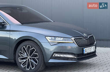 Ліфтбек Skoda Superb 2019 в 