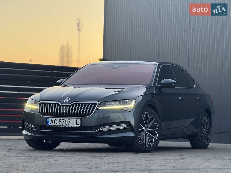 Лифтбек Skoda Superb 2019 в Мукачево