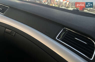 Лифтбек Skoda Superb 2010 в 