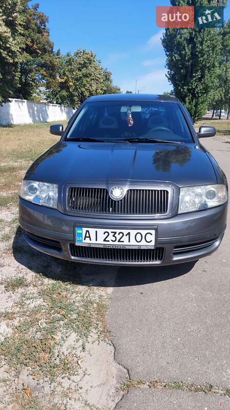 Лифтбек Skoda Superb 2005 в Броварах