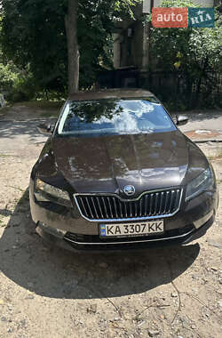 Ліфтбек Skoda Superb 2015 в Києві