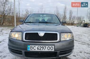 Ліфтбек Skoda Superb 2003 в Зарічному