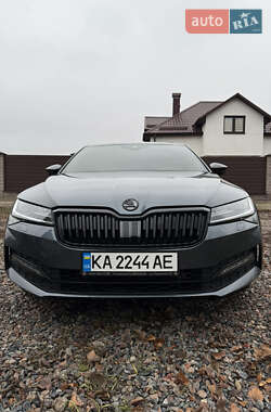 Ліфтбек Skoda Superb 2021 в Києві