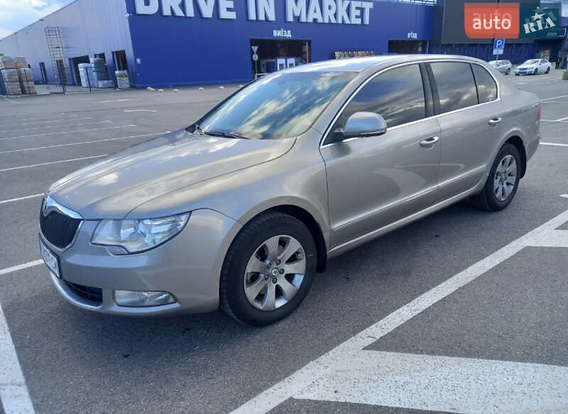 Ліфтбек Skoda Superb 2012 в Полтаві фото 3 Ліфтбек Skoda Superb 2012 в Полтаві