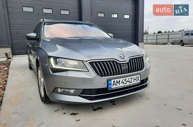 Универсал Skoda Superb 2016 в Киеве