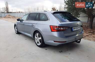 Универсал Skoda Superb 2016 в 