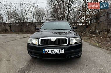 Ліфтбек Skoda Superb 2006 в Дніпрі