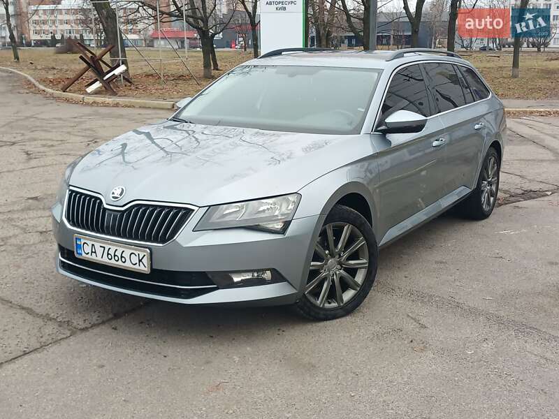 Універсал Skoda Superb 2016 в Києві