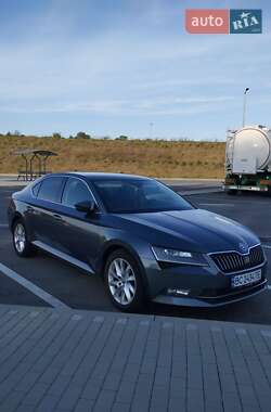 Skoda Superb 2019 Skoda Superb 2019