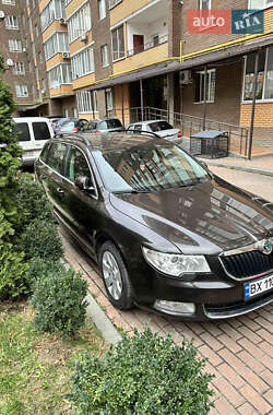 Универсал Skoda Superb 2012 в Хмельницком