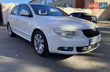 Skoda Superb 2012