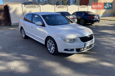 Ліфтбек Skoda Superb 2012 в Подільську