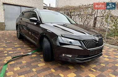 Универсал Skoda Superb 2017 в Прилуках