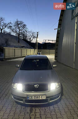 Лифтбек Skoda Superb 2004 в 