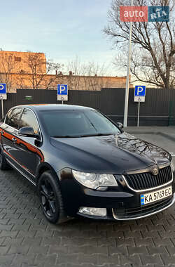 Skoda Superb 2012