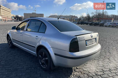 Лифтбек Skoda Superb 2007 в 