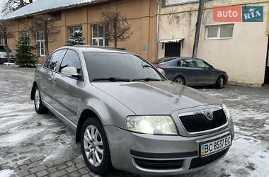 Лифтбек Skoda Superb 2008 в Львове