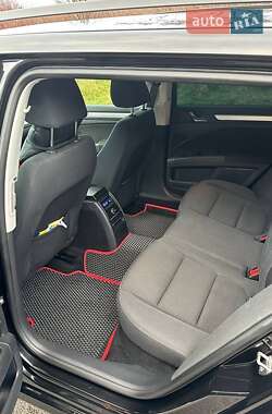 Универсал Skoda Superb 2015 в 