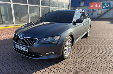 Універсал Skoda Superb 2016 в Рівному