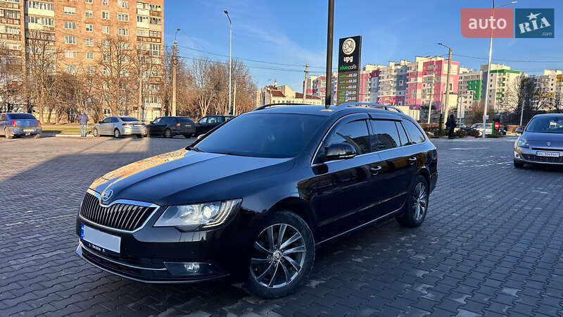 Универсал Skoda Superb 2014 в Луцке