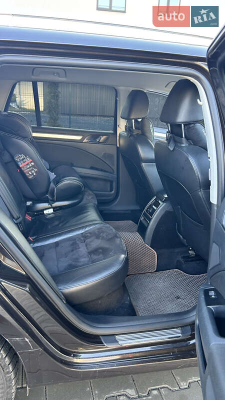 Универсал Skoda Superb 2014 в Луцке