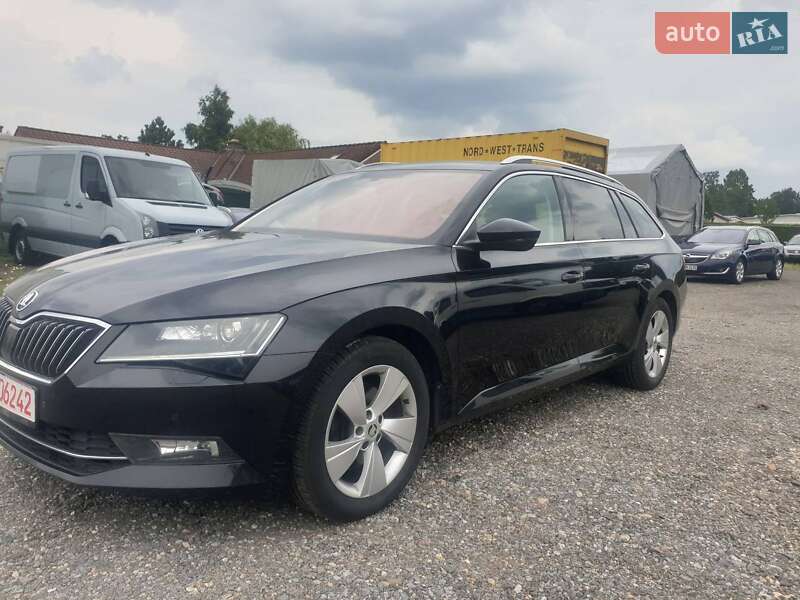Універсал Skoda Superb 2015 в Снятині