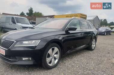 Универсал Skoda Superb 2015 в 