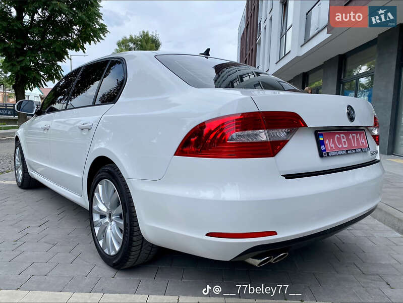 Лифтбек Skoda Superb 2013 в Хусте