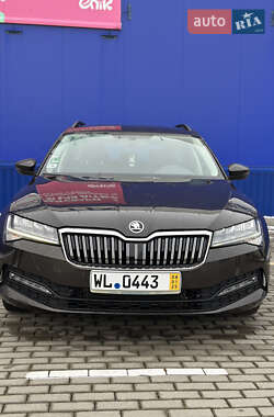 Универсал Skoda Superb 2021 в 