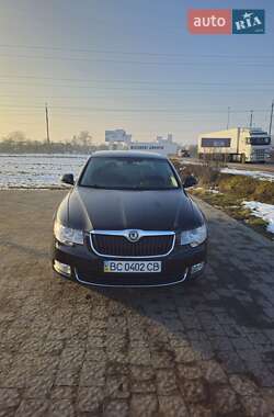 Лифтбек Skoda Superb 2009 в 