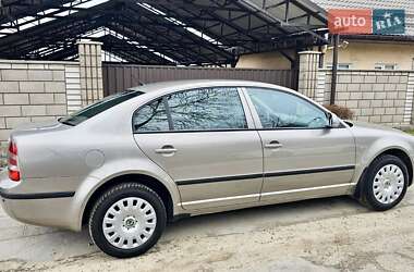 Лифтбек Skoda Superb 2007 в Каменском