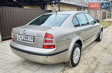 Лифтбек Skoda Superb 2007 в Каменском