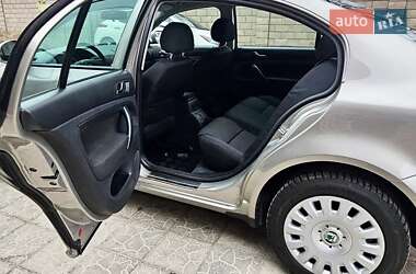 Лифтбек Skoda Superb 2007 в Каменском