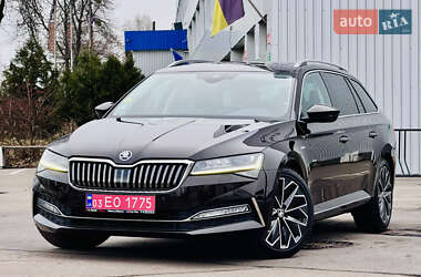 Универсал Skoda Superb 2020 в Киеве