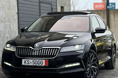 Лифтбек Skoda Superb 2022 в Дубно