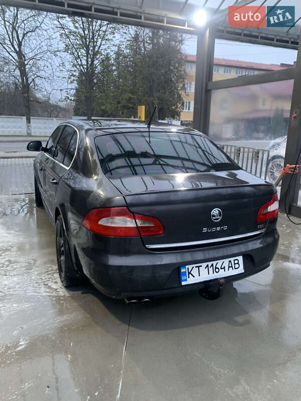 Лифтбек Skoda Superb 2008 в Ивано-Франковске