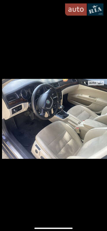 Лифтбек Skoda Superb 2008 в Ивано-Франковске