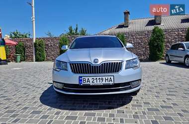 Ліфтбек Skoda Superb 2013 в Кропивницькому