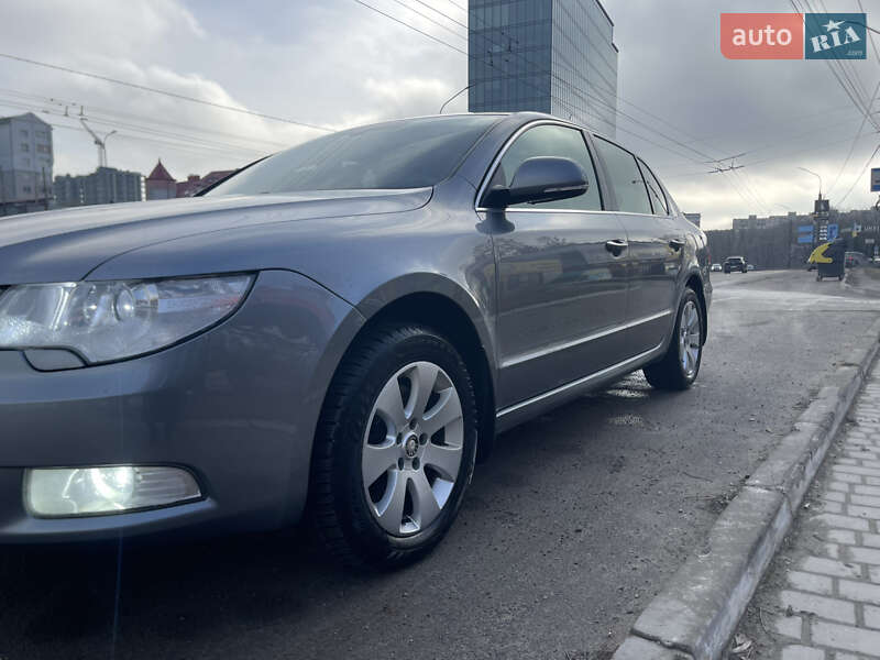 Ліфтбек Skoda Superb 2008 в Тернополі