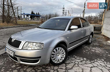 Ліфтбек Skoda Superb 2002 в Острозі