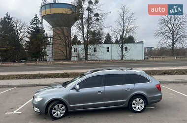 Універсал Skoda Superb 2012 в Рівному