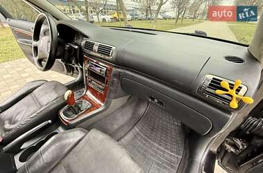 Лифтбек Skoda Superb 2003 в 