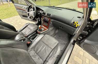 Лифтбек Skoda Superb 2003 в 