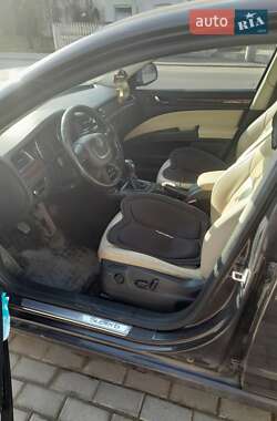 Skoda Superb 2010 Skoda Superb 2010