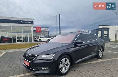 Лифтбек Skoda Superb 2018 в Мукачево