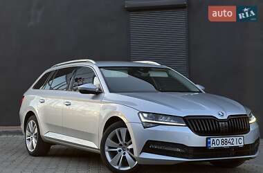 Універсал Skoda Superb 2019 в Ужгороді