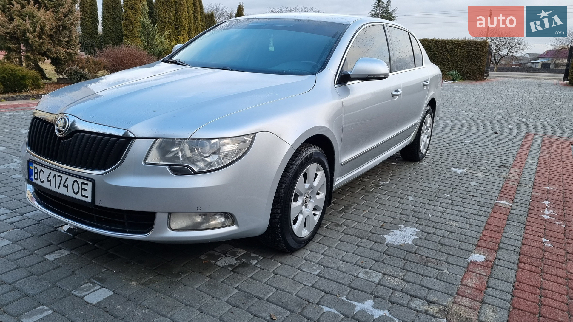 2010 Skoda Superb - мініатюра 32