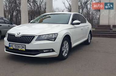 Ліфтбек Skoda Superb 2016 в Кривому Розі