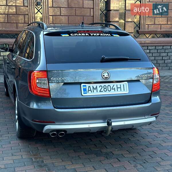 Универсал Skoda Superb 2014 в Звягеле